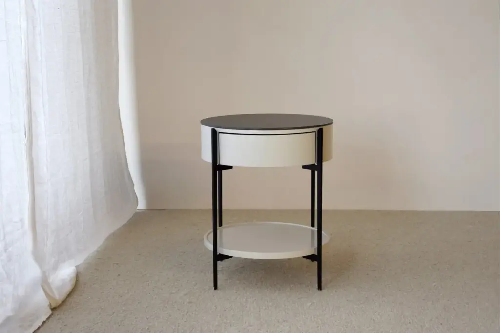 [INTERIORISMO] TABLE D'APPOINT PIERRE FRITTEE NOIRE