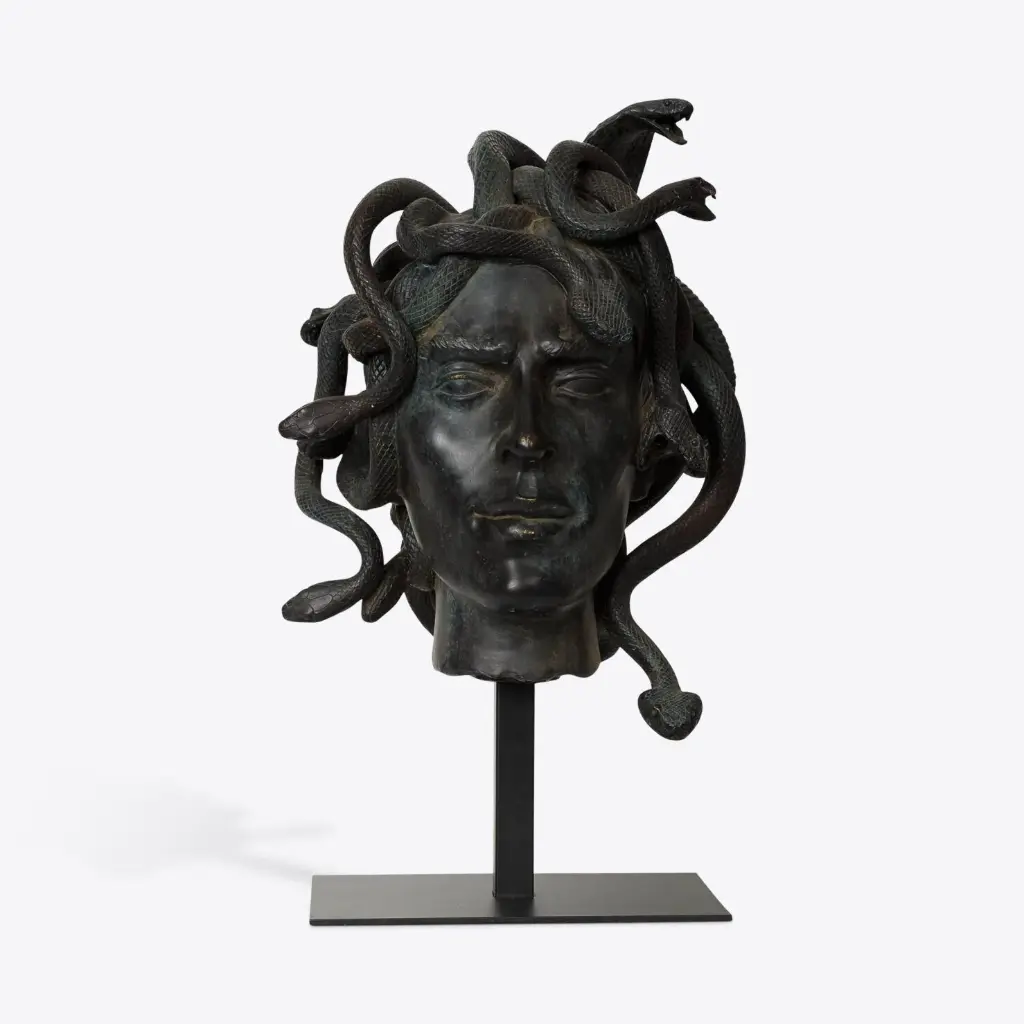[PURE WHITE LINES] Female Medusa Bust on Stand