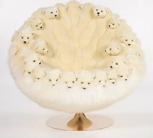[AP-Silver Iceberg] Silver Iceberg (Boule chair (110 L x100 l x106 H), Silver, White New-Zealand sheepskin)